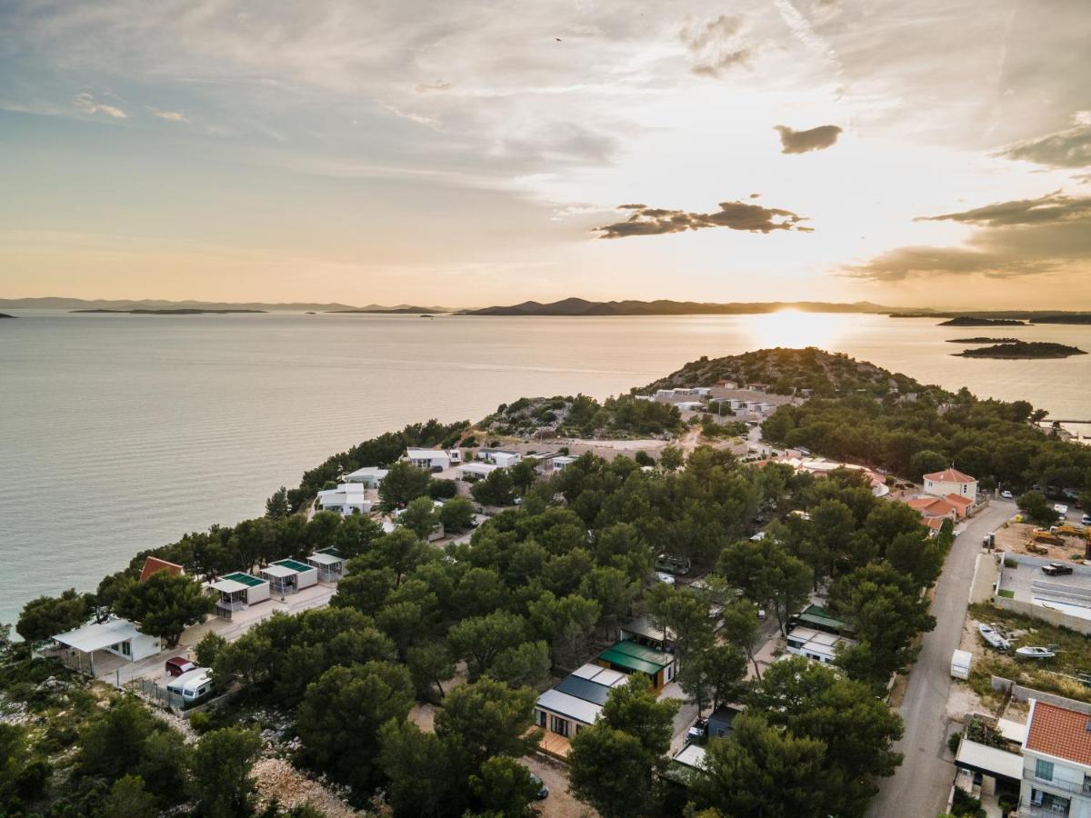Fjaka Luxury Mobile Home - Oaza Mira Camping Croatia Drage Exterior foto