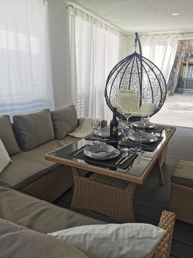 Fjaka Luxury Mobile Home - Oaza Mira Camping Croatia Drage Exterior foto